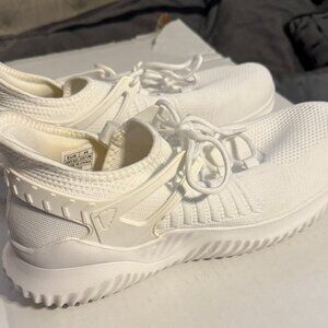 White sneakers size 11 slip-on